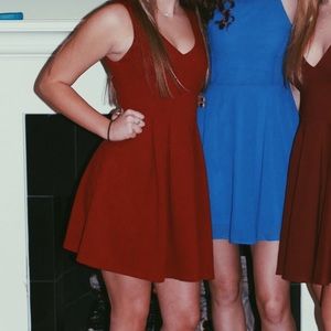 Skater Dress. MARRON